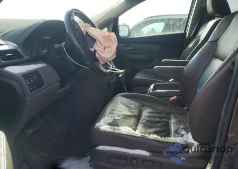 2013 Honda Odyssey Touring z USA, uszkodzony, nr VIN 5FNRL5H98DB077558